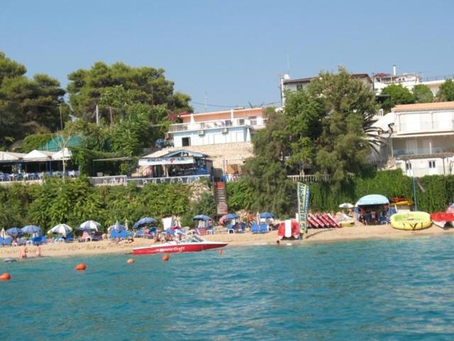 Constantinos Apartments Lassi  Extérieur photo